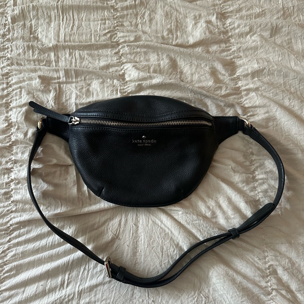 Kate Spade Black Leather Zip fanny-pack
